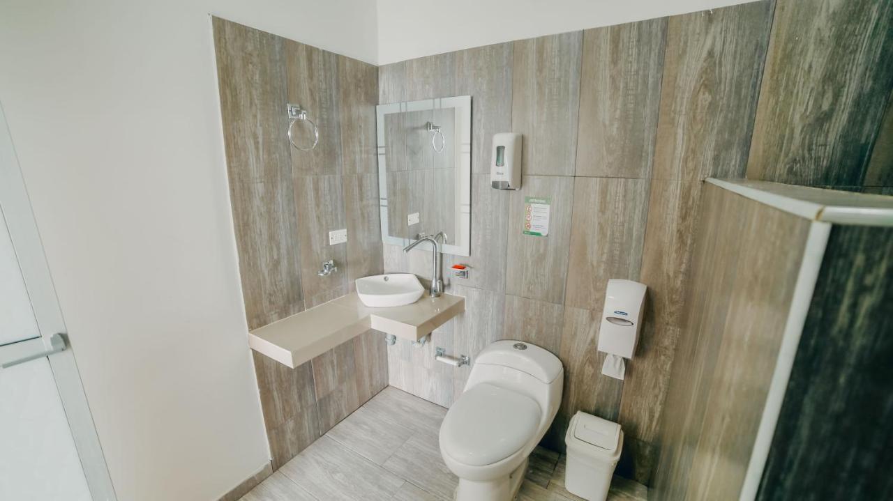 Green Covenas By Bernalo Hotels Екстер'єр фото